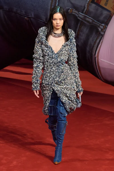 Look 67